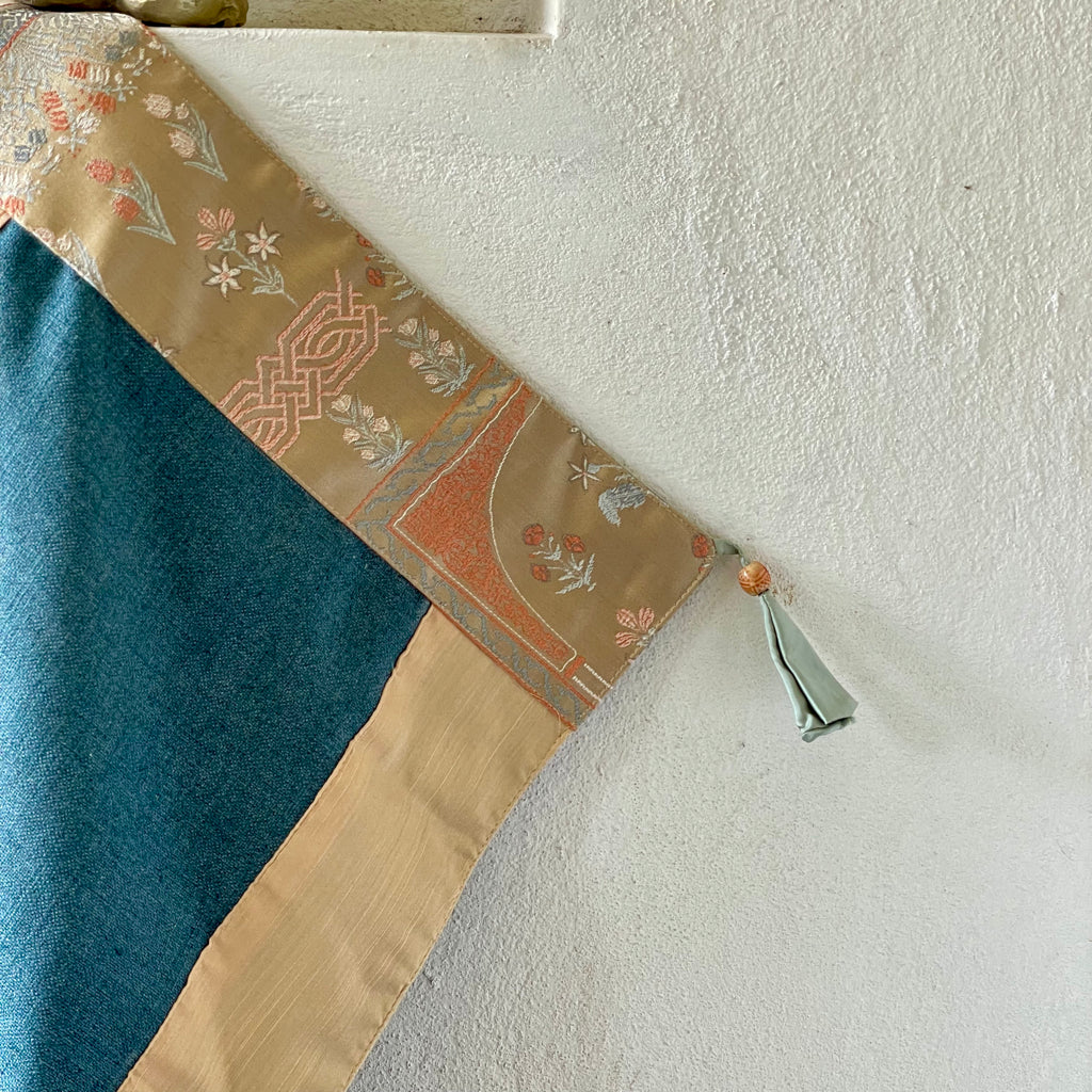 Fifth Avenue Glasgow Table Runner