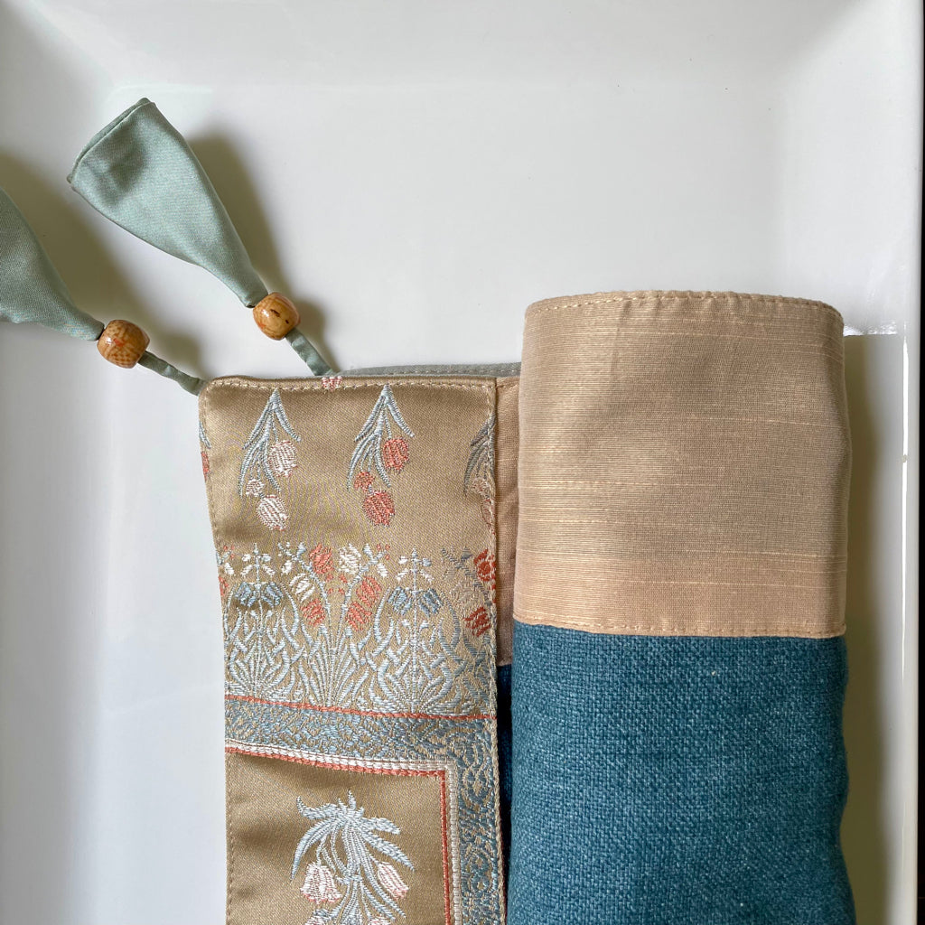 Fifth Avenue Glasgow Table Runner