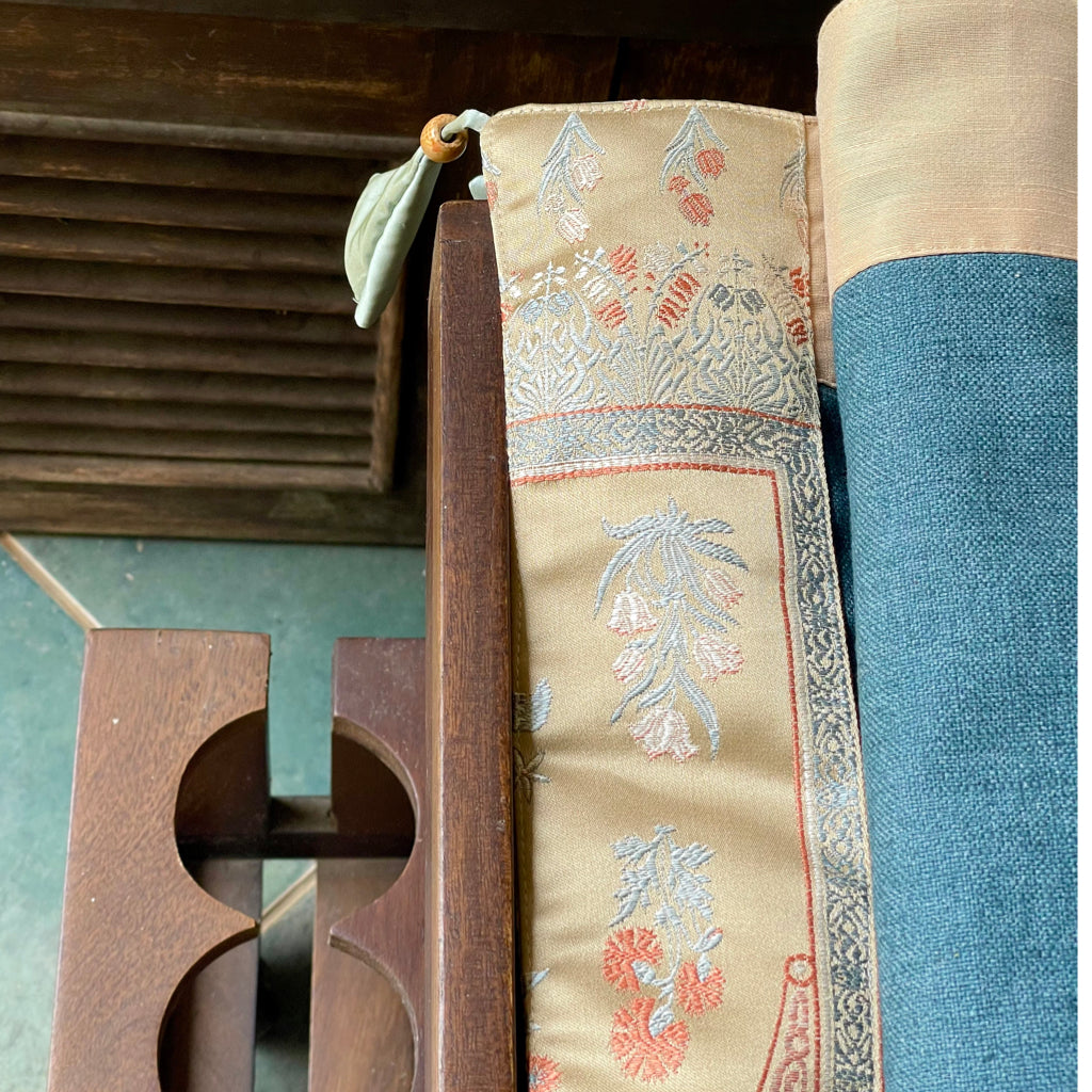 Fifth Avenue Glasgow Table Runner