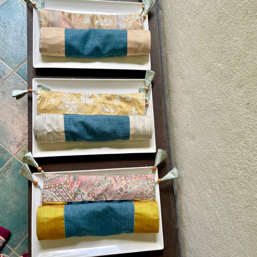 Fifth Avenue Louvre Table Runner