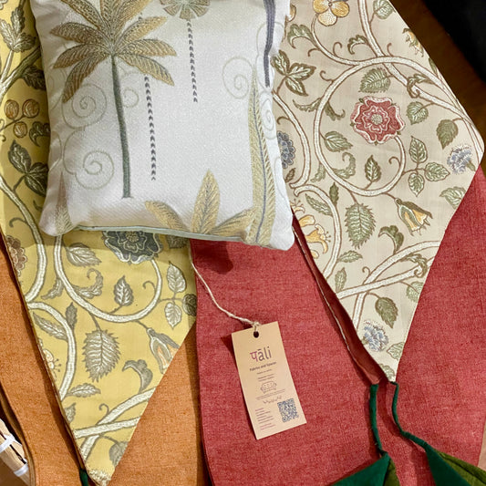 Fifth Avenue Houston Table Runner