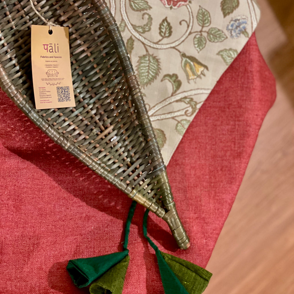 Fifth Avenue Lexington Table Runner