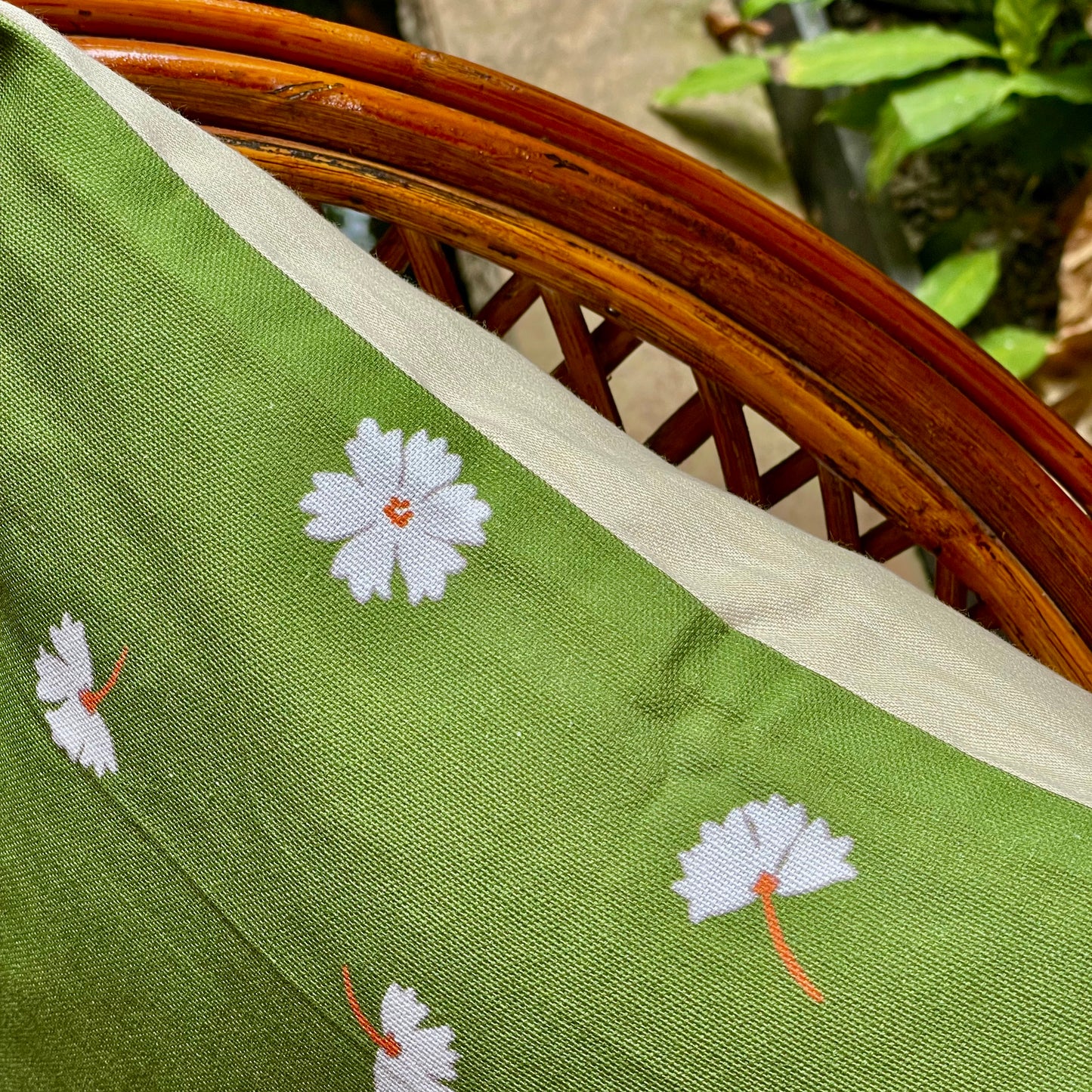 Clyde Parijat Olive Cushion Cover - 16 x 16 - Single