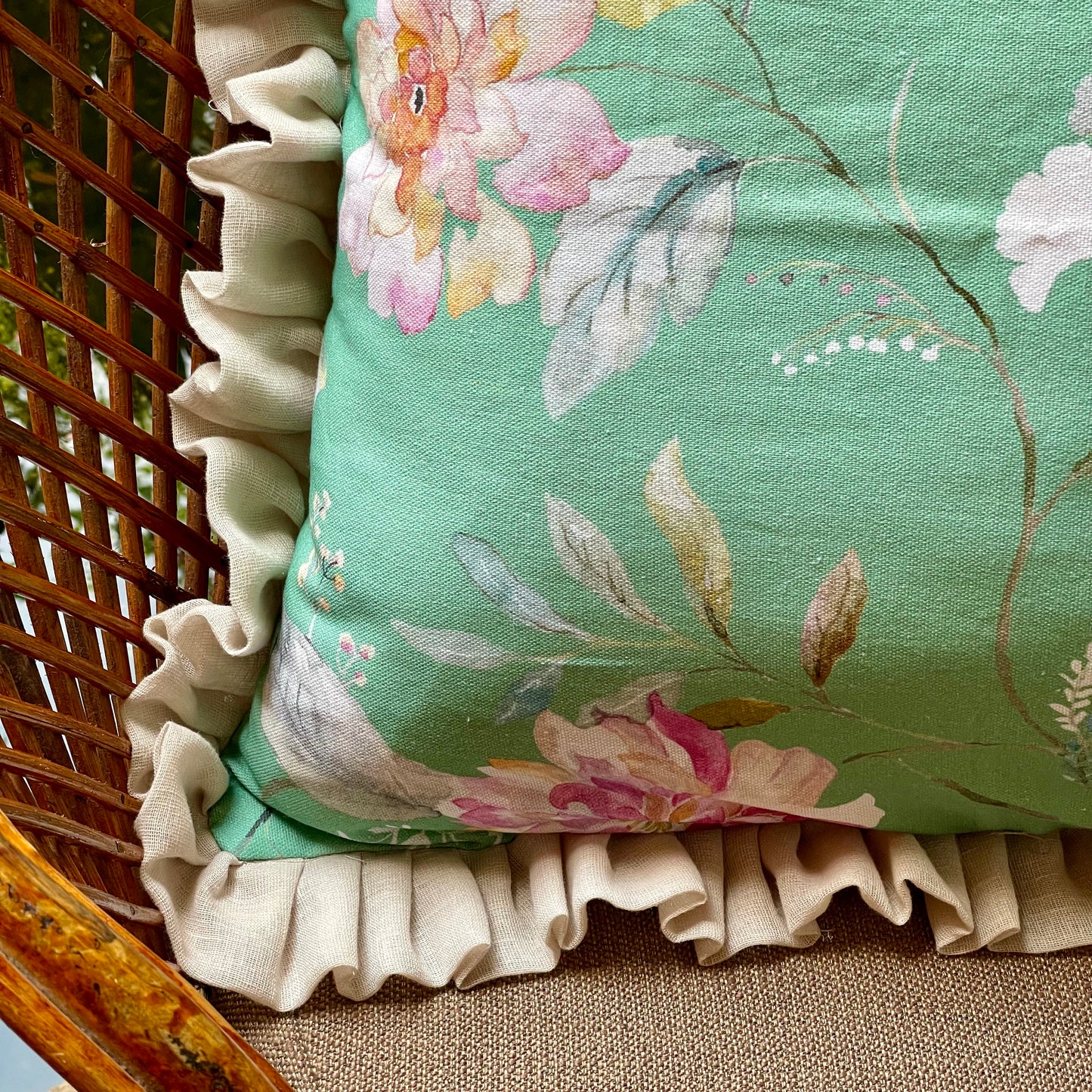Clyde Windsor Estate Adelaide Frilly Cushion Cover - 16 x 16 - Single