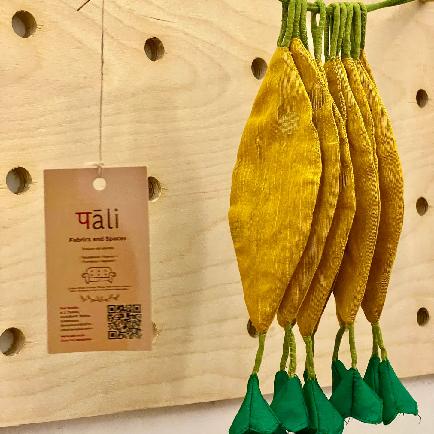 Mango Toran
