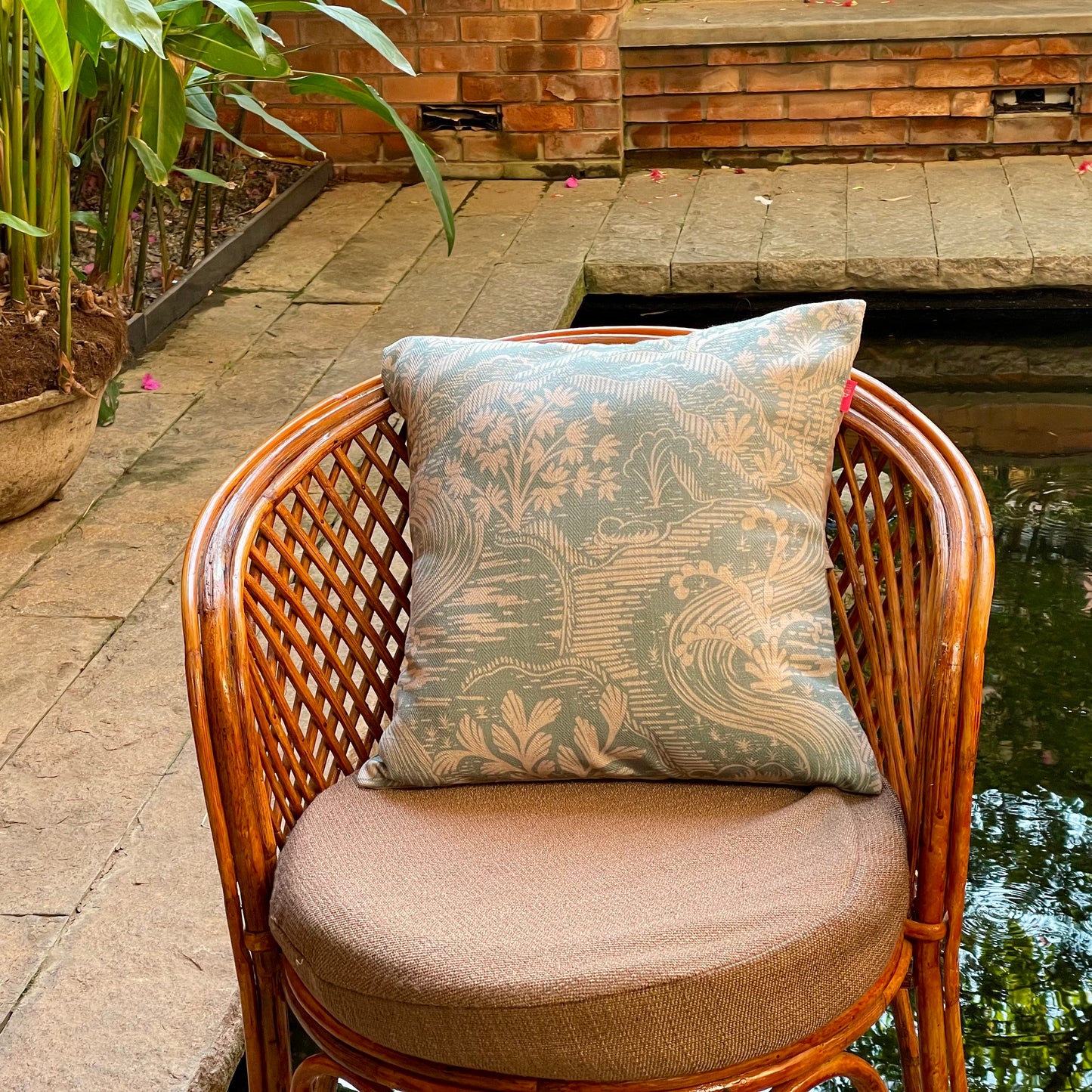 Clyde Nellie Sky Cushion Cover - 16 x 16 - Single