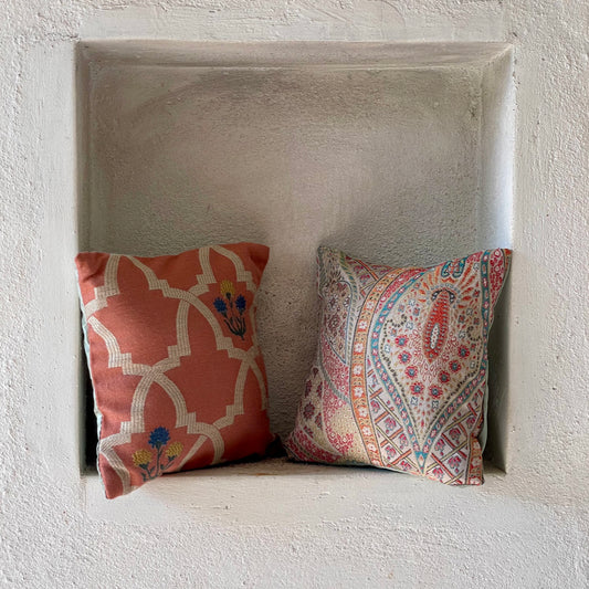 Mekong Silas & Roșie Cushion Cover with filler - 7 x 7 - Set of 2