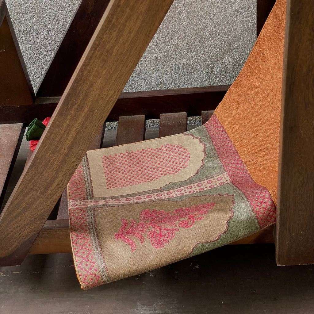 Fifth Avenue Rome Table Runner