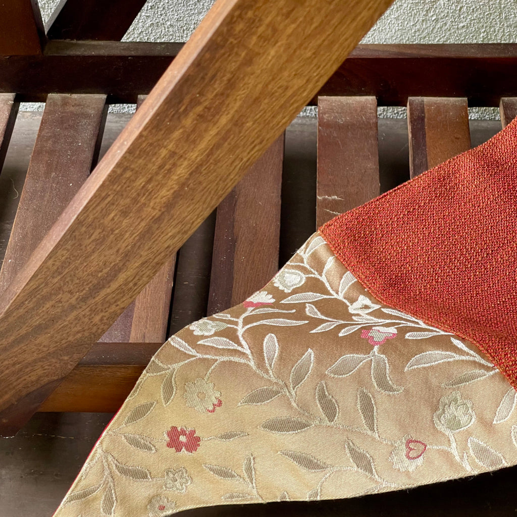 Fifth Avenue Liverpool Table Runner