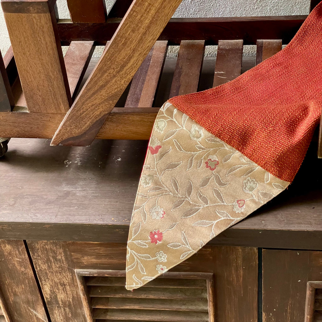 Fifth Avenue Liverpool Table Runner