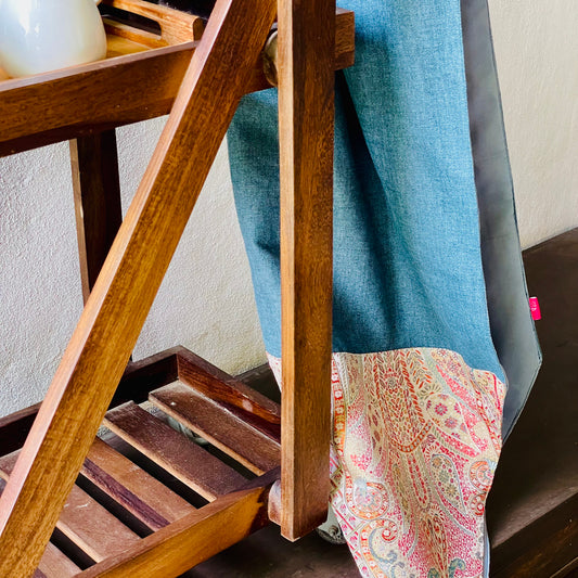 Fifth Avenue Cairo Table Runner