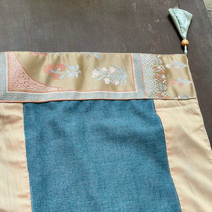 Fifth Avenue Glasgow Table Runner