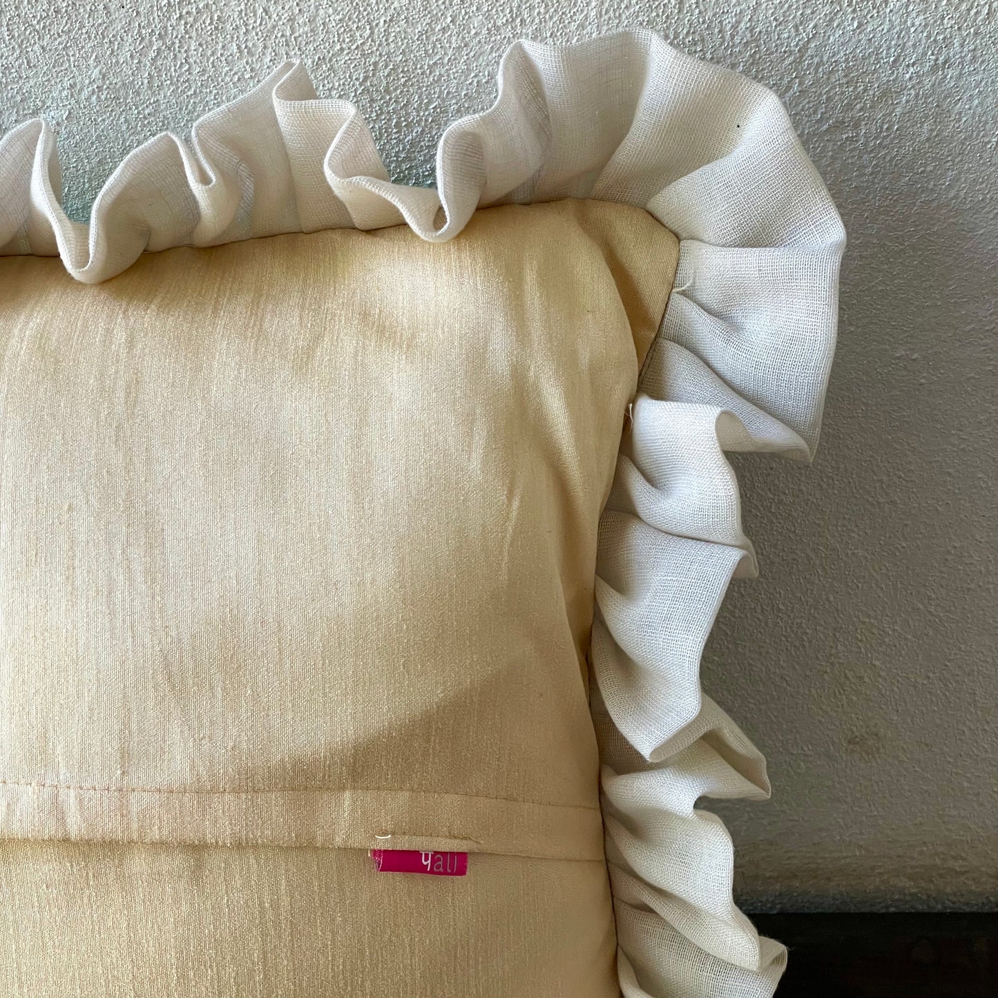 Clyde Windsor Estate Adelaide Frilly Cushion Cover - 16 x 16 - Single