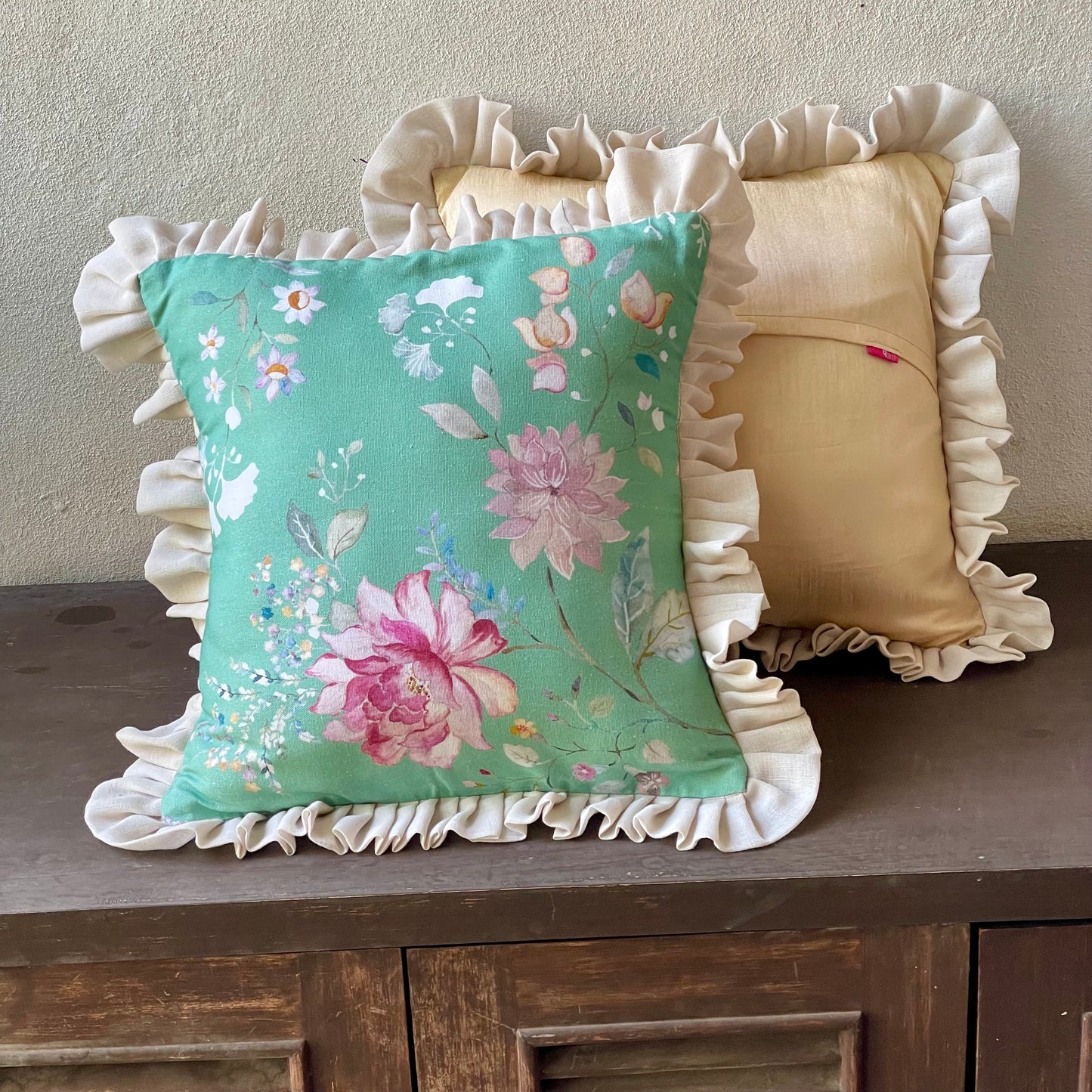Clyde Windsor Estate Adelaide Frilly Cushion Cover - 16 x 16 - Single