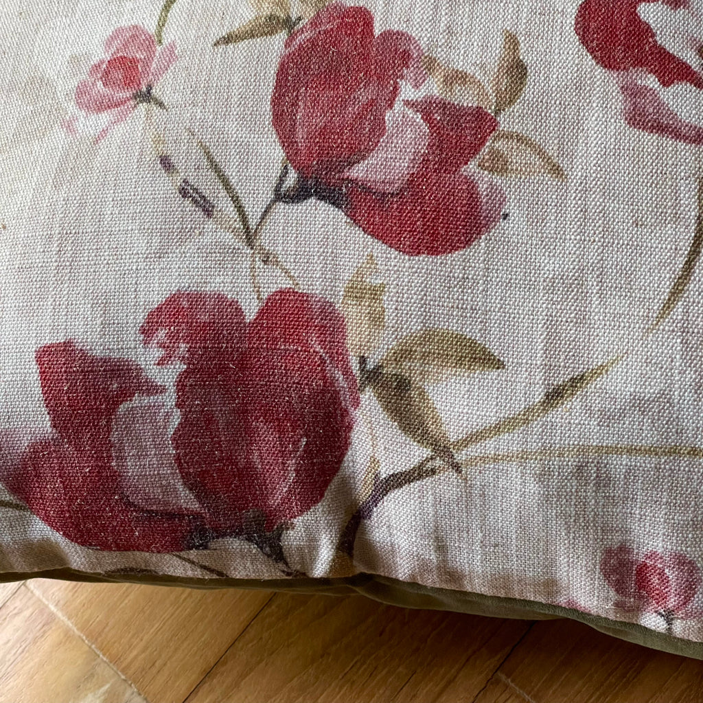 Clyde Bagh Sangria Cushion Cover - 16 x 16 - Single
