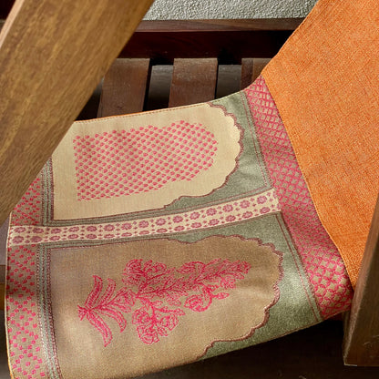 Fifth Avenue Rome Table Runner