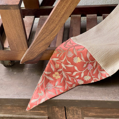 Fifth Avenue Leeds Table Runner
