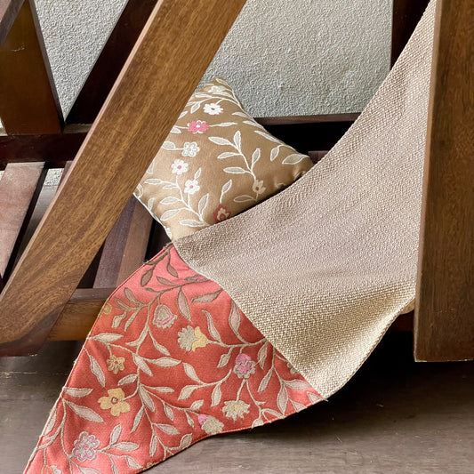 Fifth Avenue Leeds Table Runner