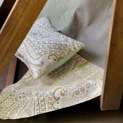 Fifth Avenue Italy Table Runner