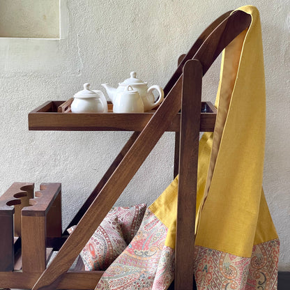 Fifth Avenue Florence Table Runner