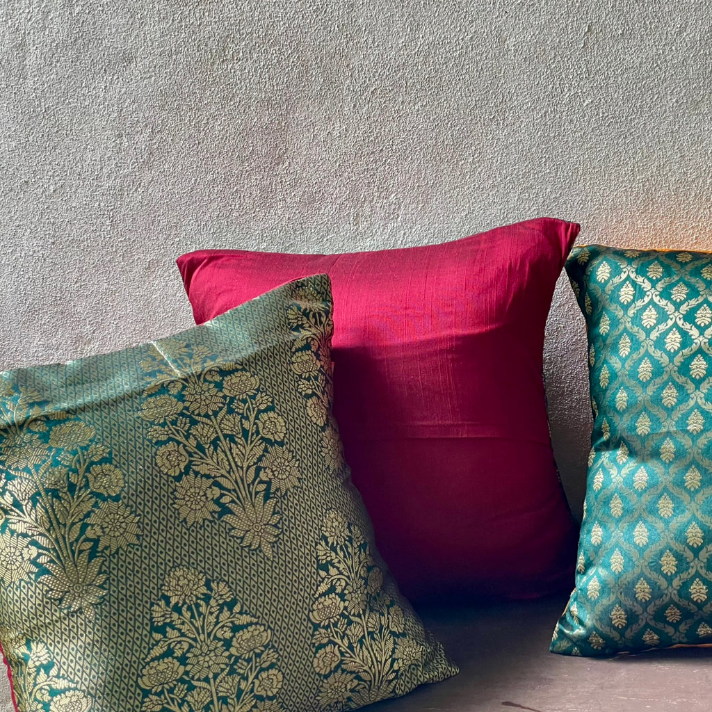 Velour Vista Decorative Festive Cushion Cover 16 x 16 - Single